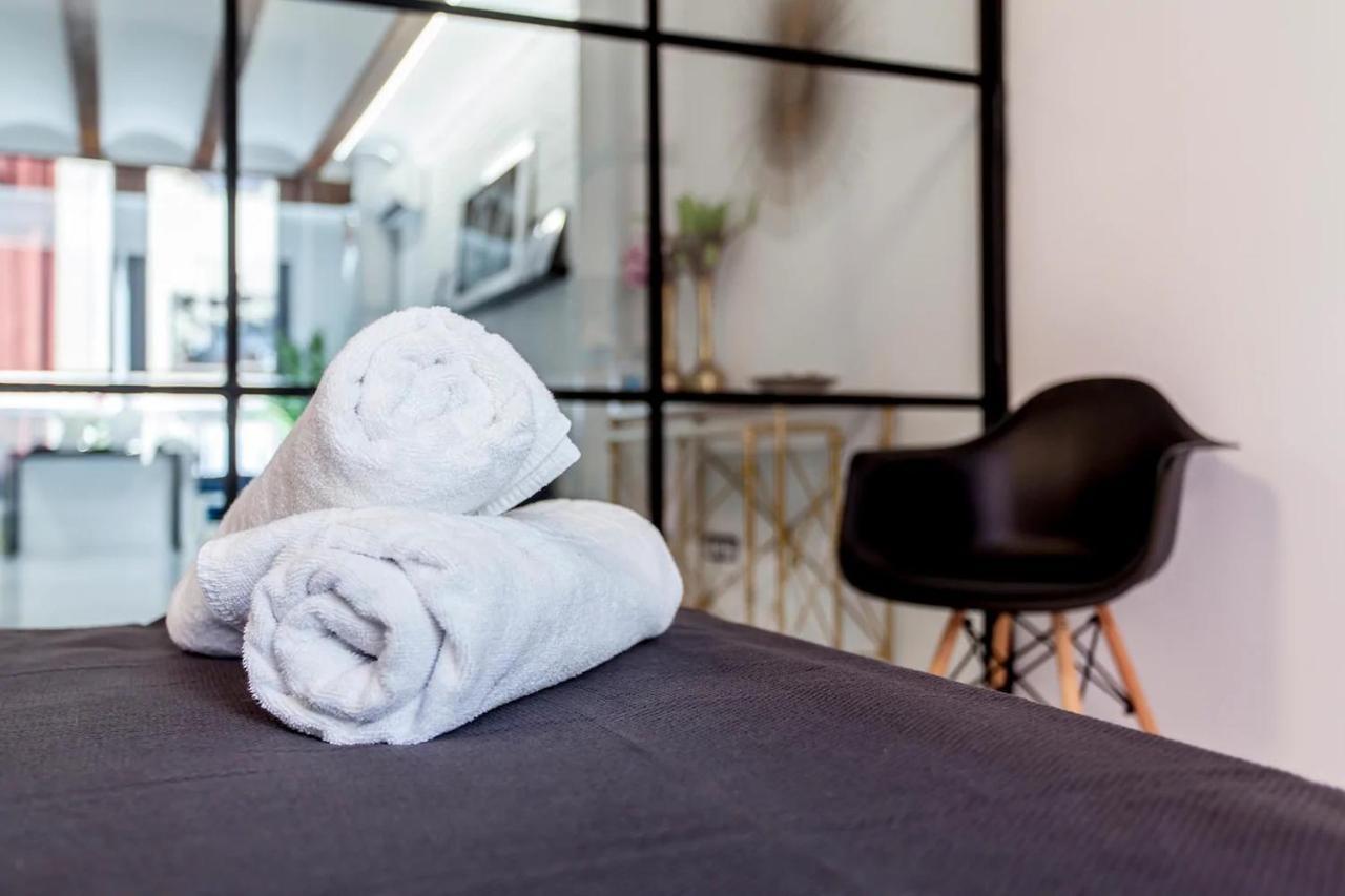 Modern&Confort Premium Concept Ruzafa , Valencia Exteriör bild